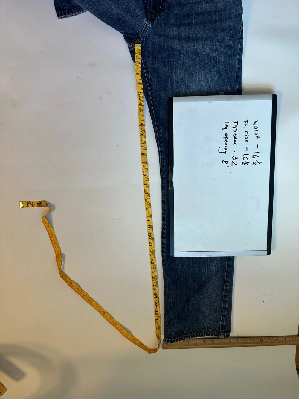 American Eagle Outfitters classic straight